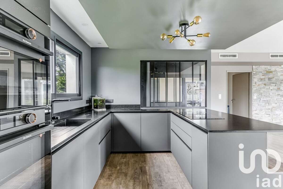 Photo 3 - Maison à SAINTE-FOY-DE-PEYROLIERES