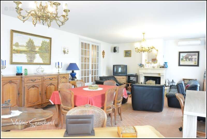 Maison à MOULIN-NEUF