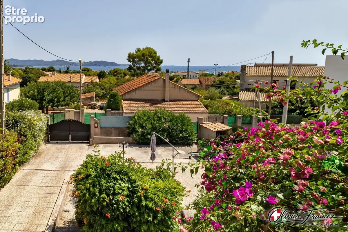 Maison 7 pièces 215 m² à vendre à La Ciotat (13600) - photo 3