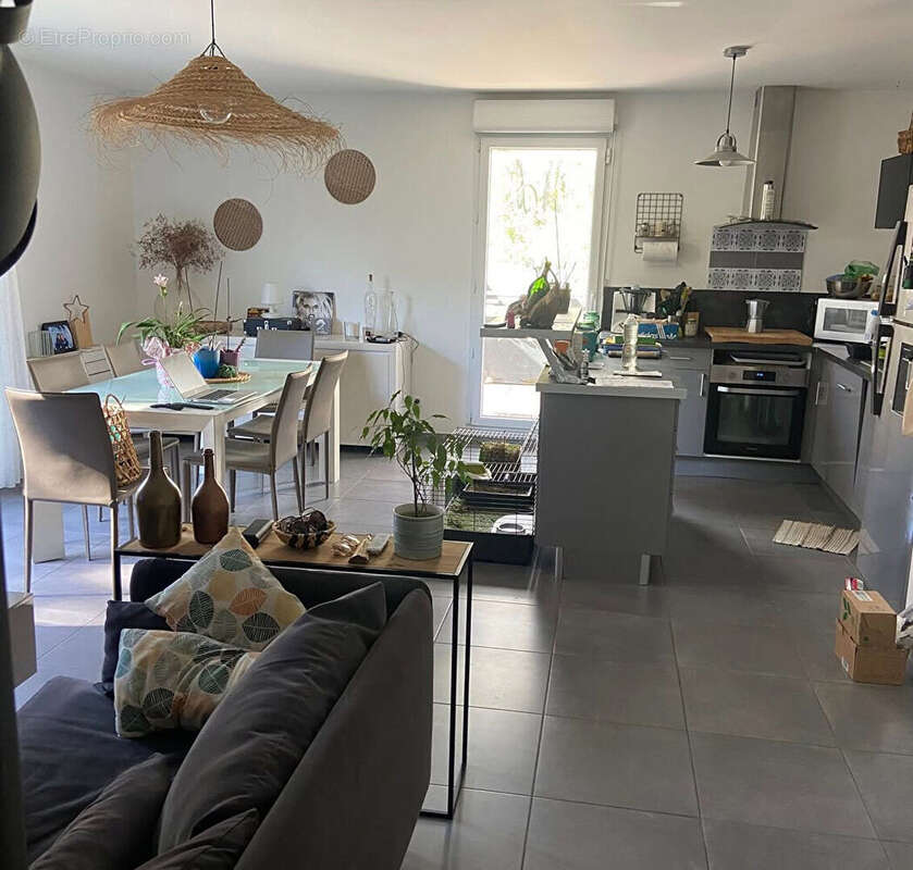 Appartement à MARSEILLE-13E