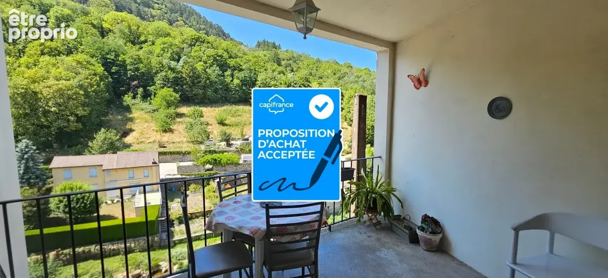 Appartement à SALINS-LES-BAINS