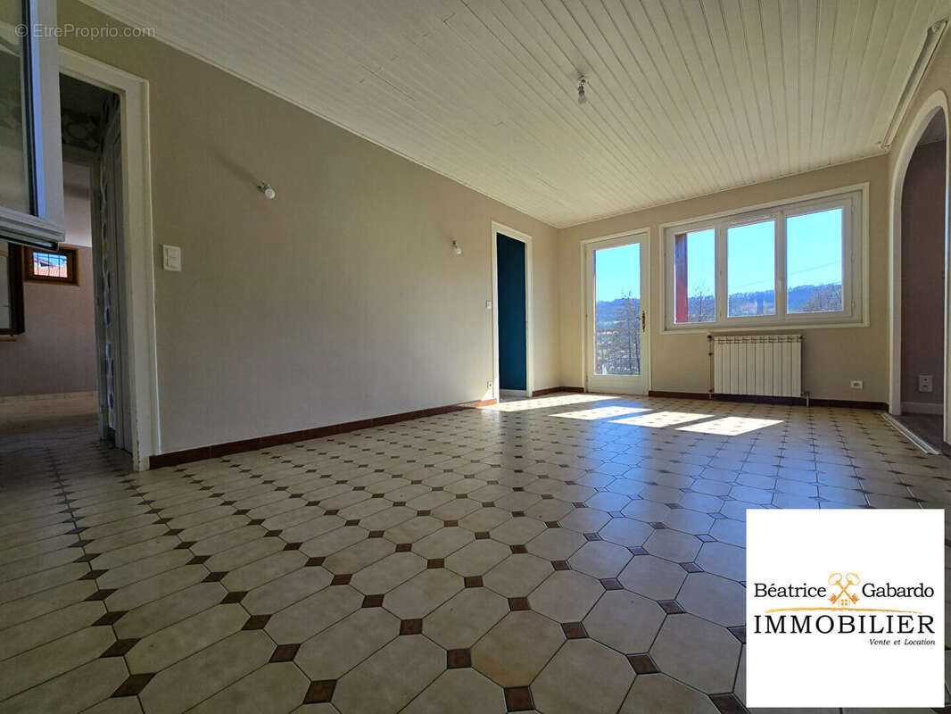 Maison Ternand 4 pièce(s) 93 m2 - photo 8