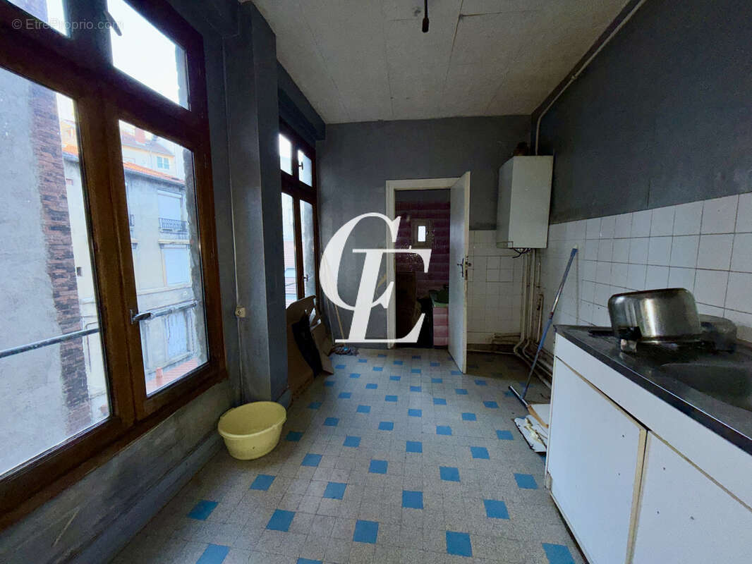 Appartement à SAINT-ETIENNE