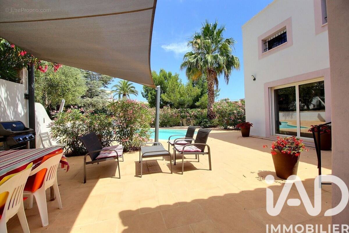 Photo 1 - Maison à BANDOL