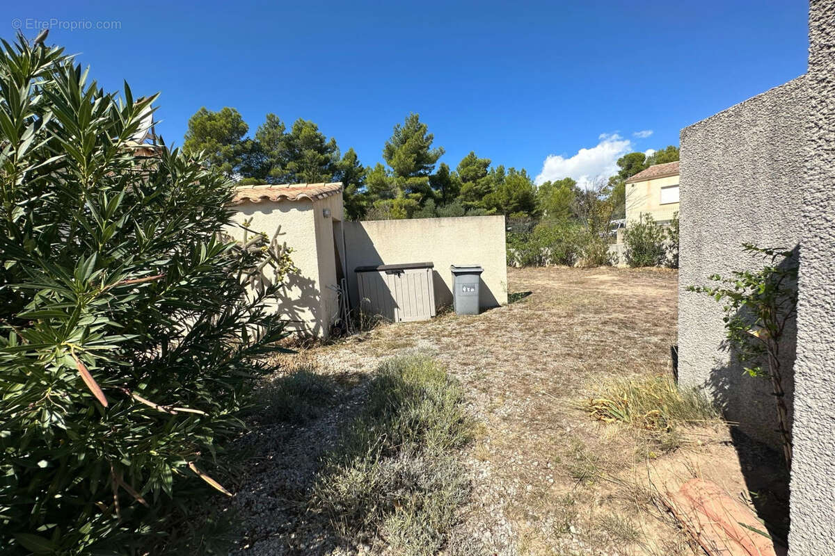 Maison à LEZIGNAN-CORBIERES
