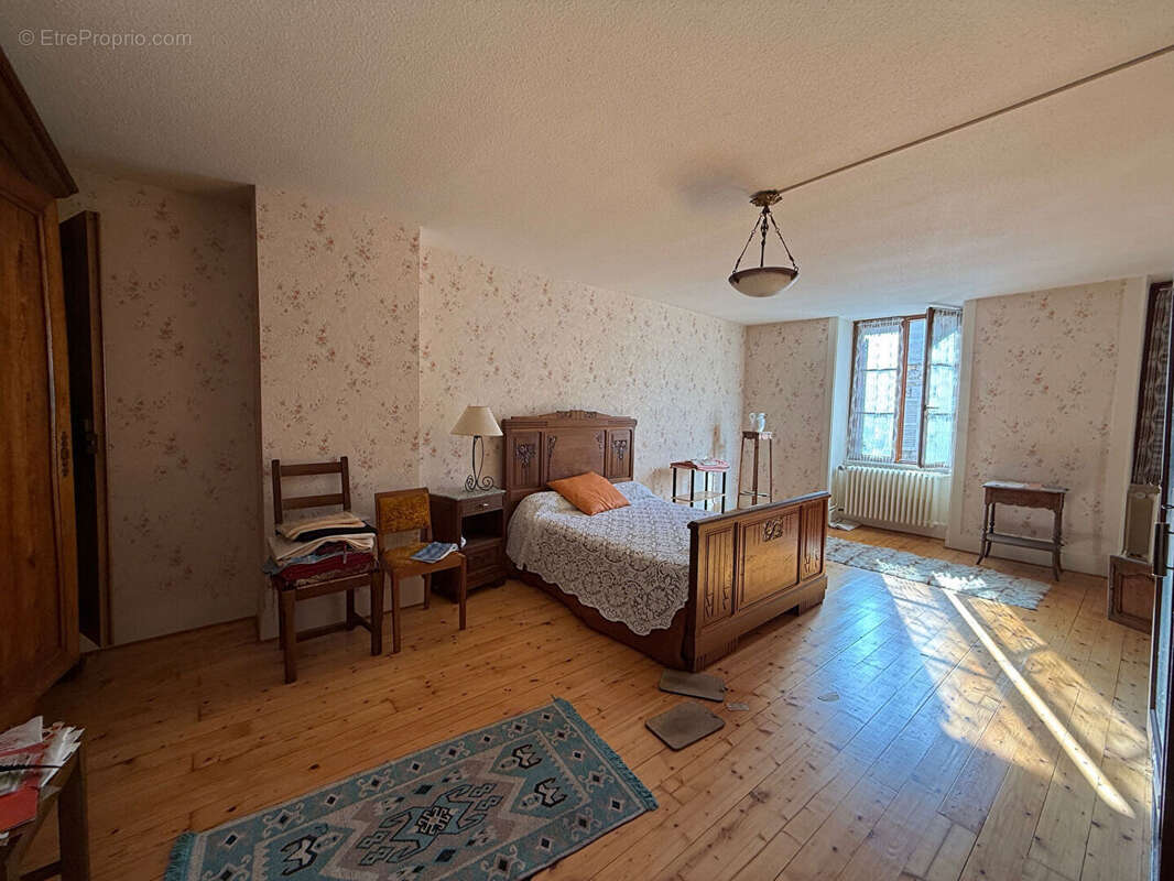 Maison à CONLIEGE