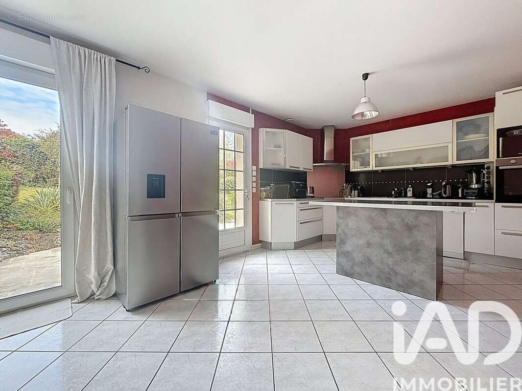 Maison 135 m² à Le Mans  - photo 3