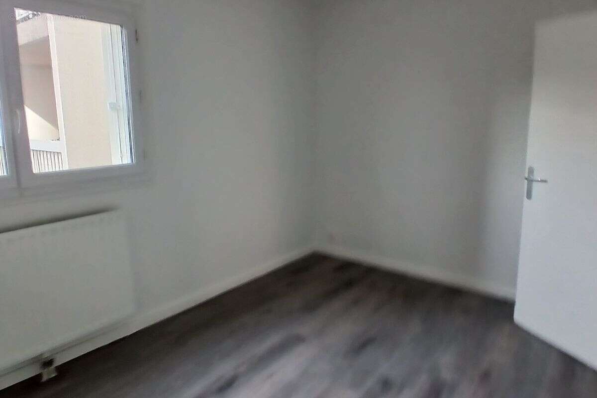 Appartement à MARSEILLE-11E
