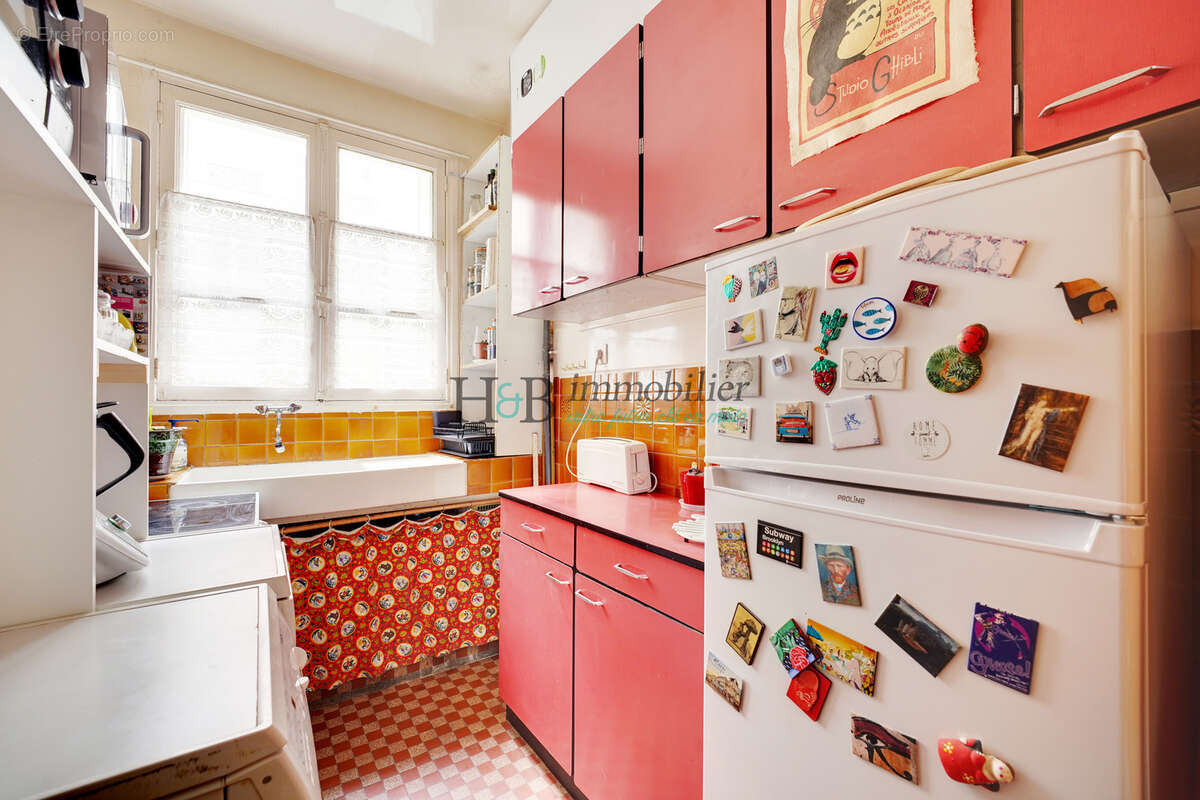 Appartement à PARIS-10E