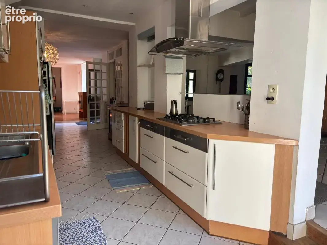 À vendre: Maison de maître en galets du XIXe siècle _Charme, calme et volumes exceptionnels à Jurançon - photo 9