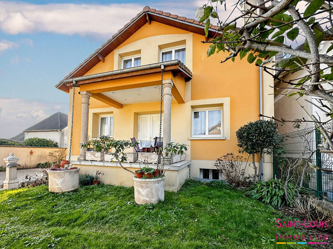 Maison à CARRIERES-SOUS-POISSY