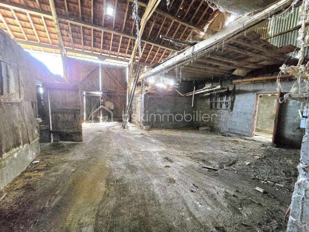 Maison à SAINT-PRIEST-BRAMEFANT