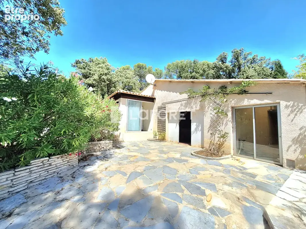 Maison Assas sur une parcelle de 1062 m2 - photo 2