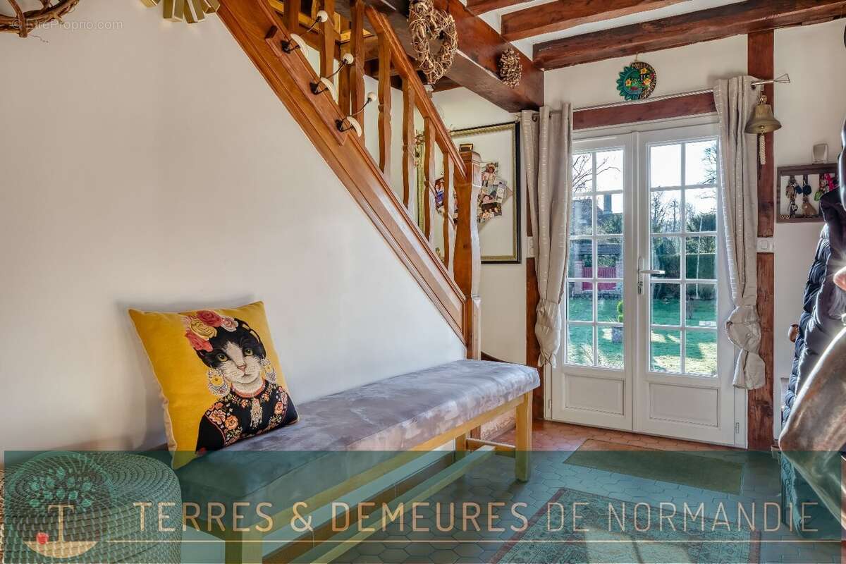Maison à OUVILLE-LA-RIVIERE