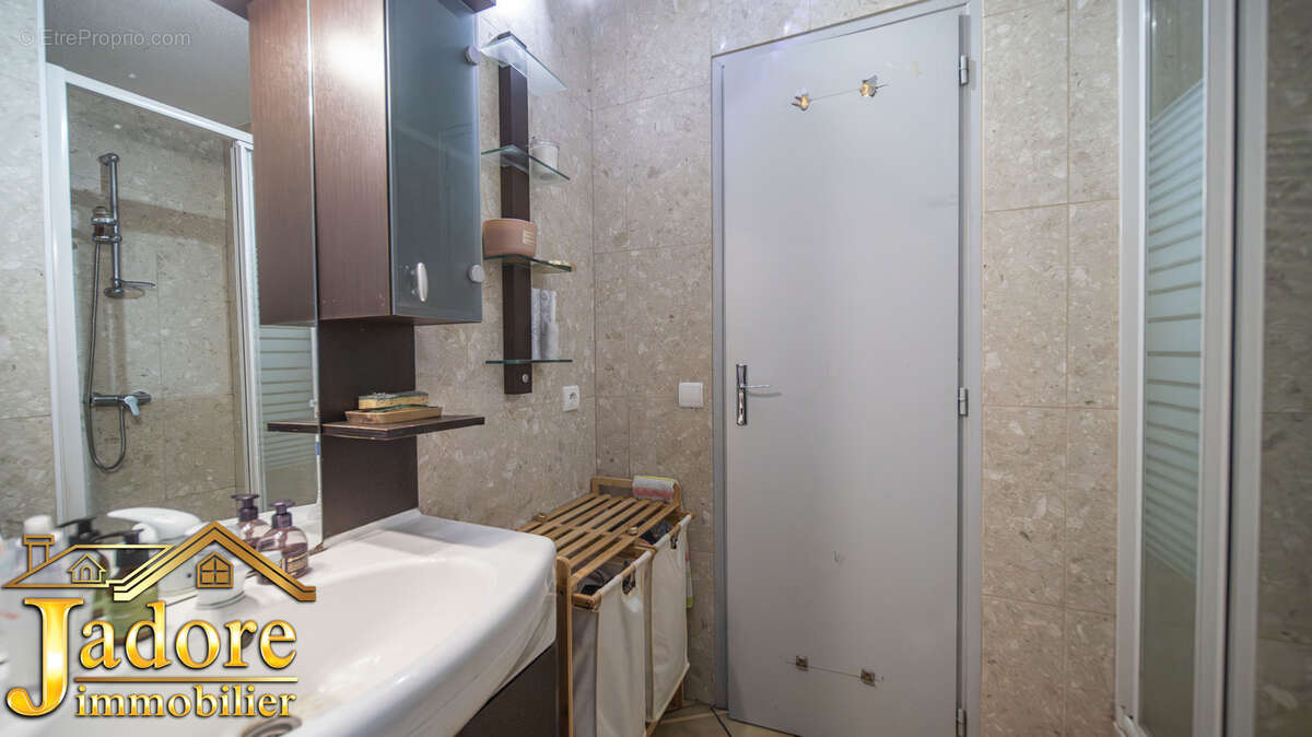 Appartement à LE BONHOMME