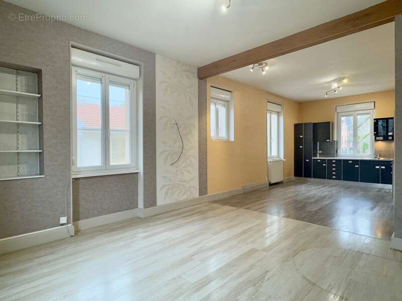 Maison à CIREY-SUR-VEZOUZE