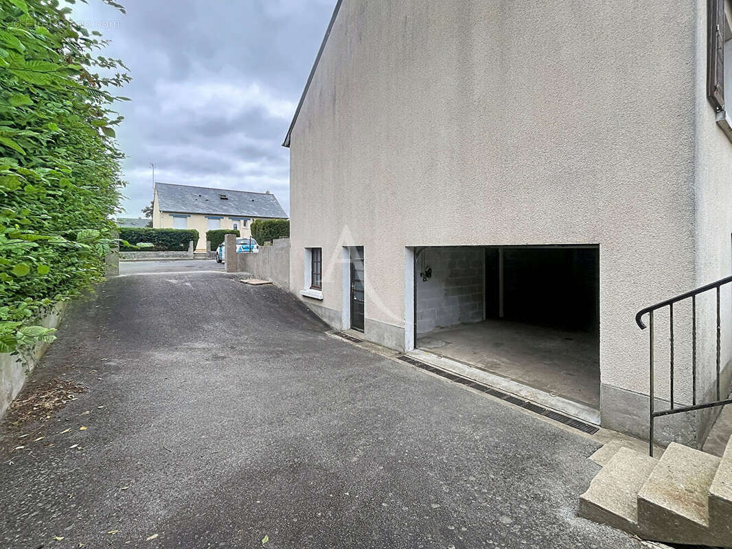Pavillon dans village avec commerces et services - photo 10