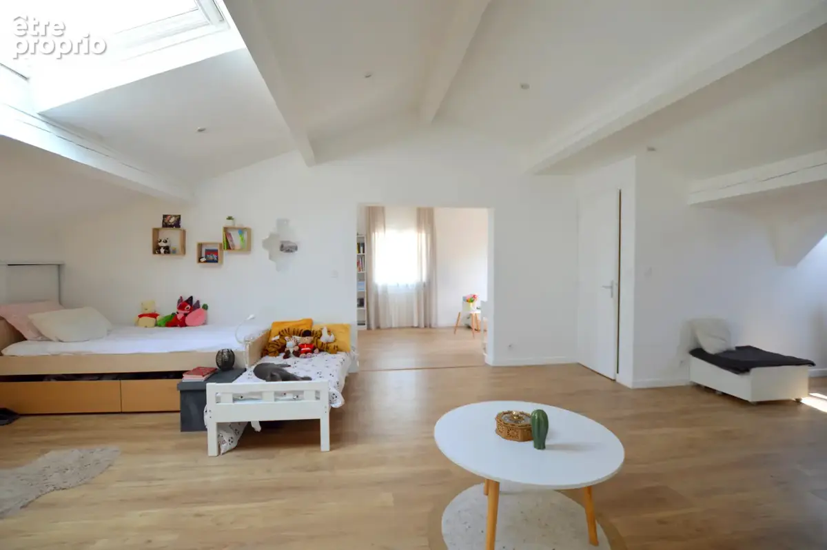 Maison T6 186 m² avec piscine, terrasse plein sud-ouest – Montpellier Ovalie - photo 12