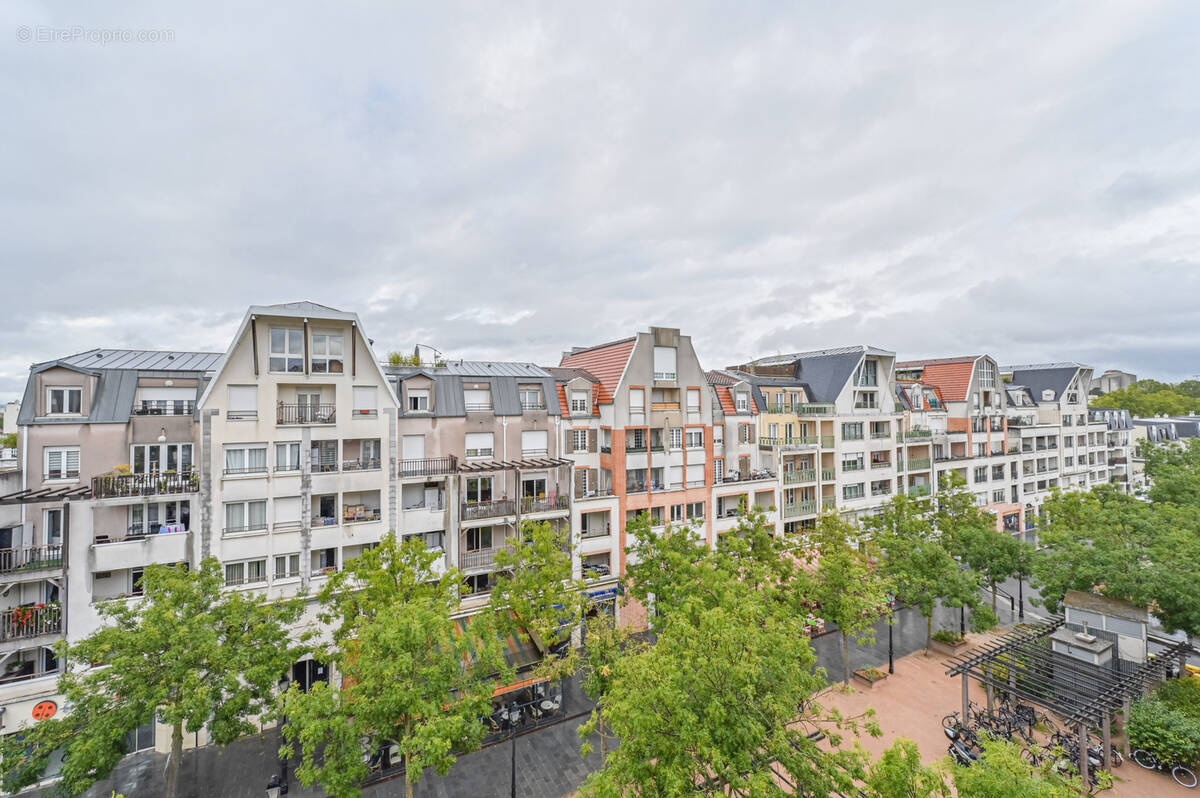 Appartement à SAINT-MAUR-DES-FOSSES