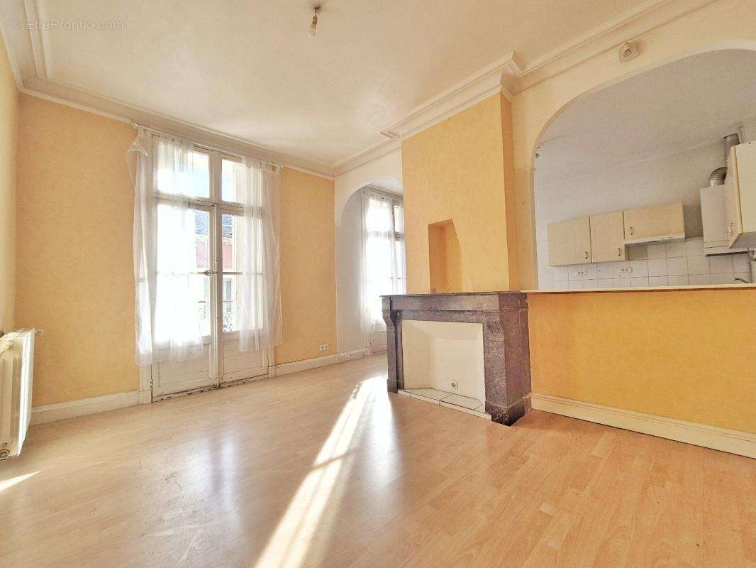 Appartement à BEZIERS
