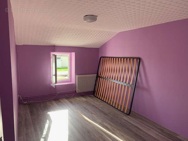 Maison à SAINT-THOMAS-DE-CONAC