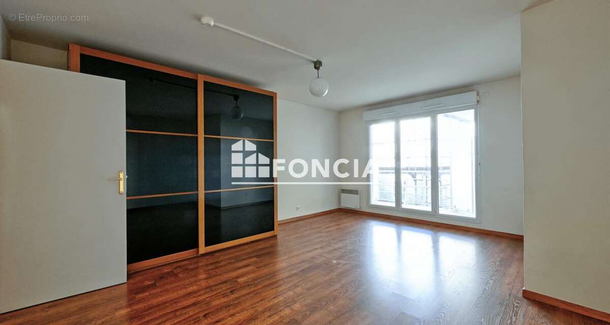 Appartement à PONTOISE