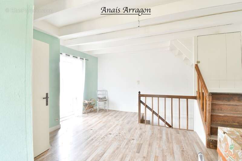 Maison à SAINT-FRONT-SUR-LEMANCE