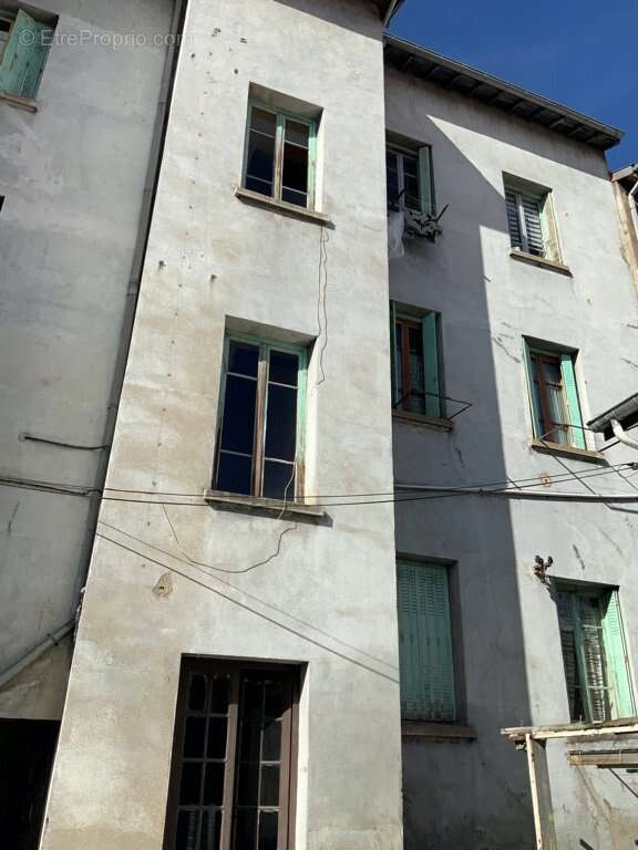 Appartement à SAINT-ETIENNE