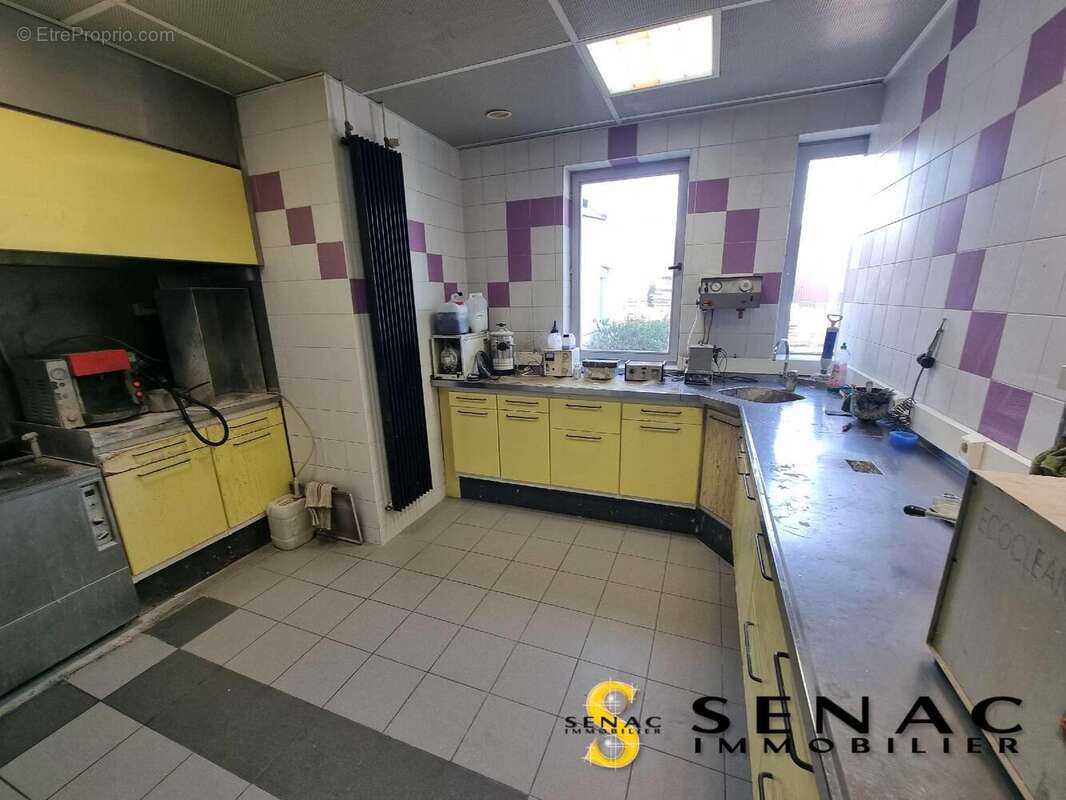 Commerce à LE PLESSIS-BOUCHARD