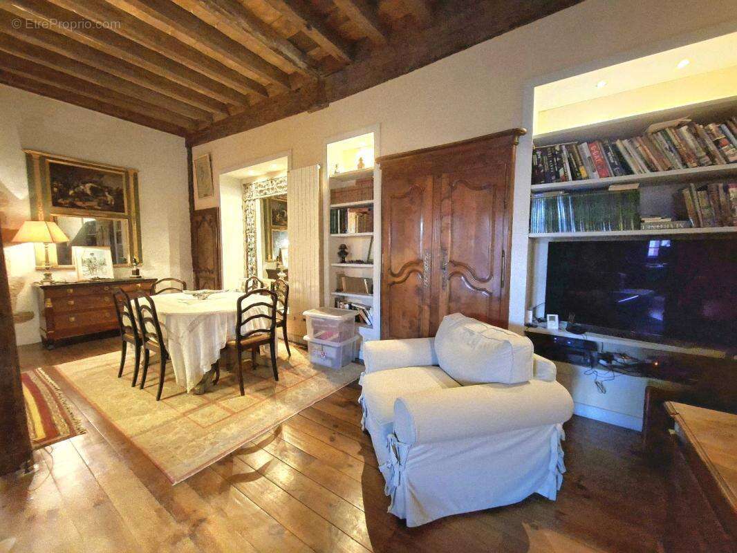 Maison à BEAULIEU-SUR-DORDOGNE
