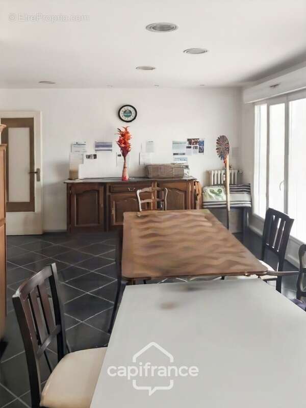 Appartement à vendre 3 pièces + terrasse TOULON (83) - photo 5