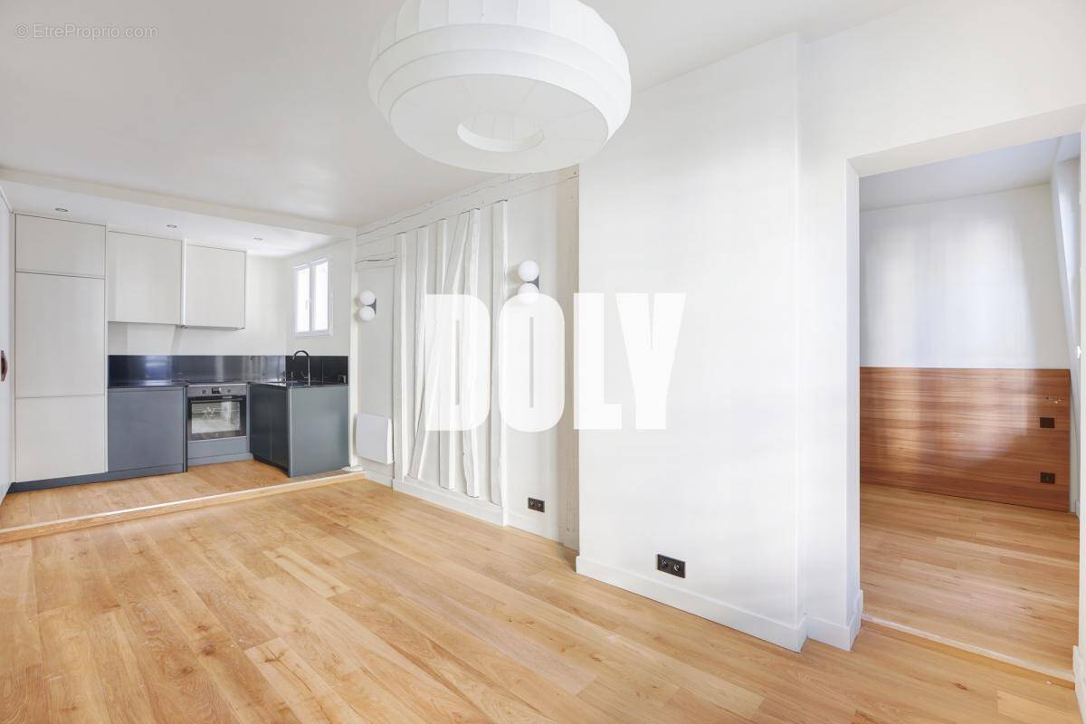 Appartement à PARIS-6E