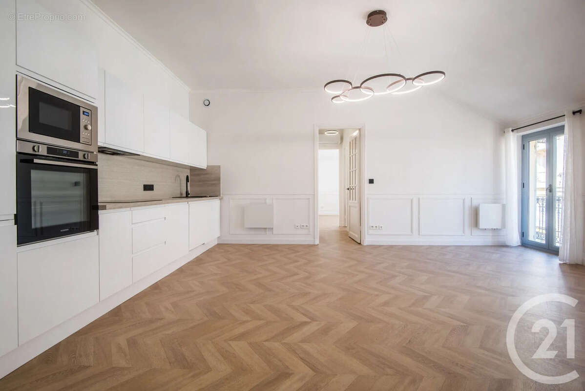 Appartement à NICE