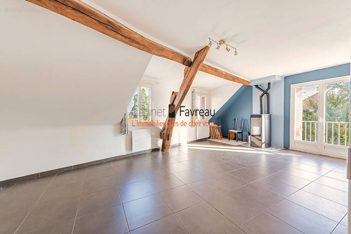 Appartement à SAINT-CYR-L&#039;ECOLE