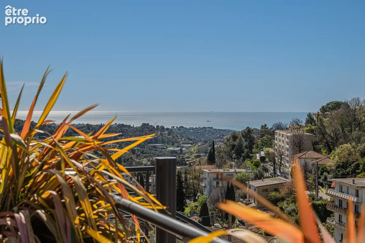 Photo Appartement à Vence au prix de 680 000€