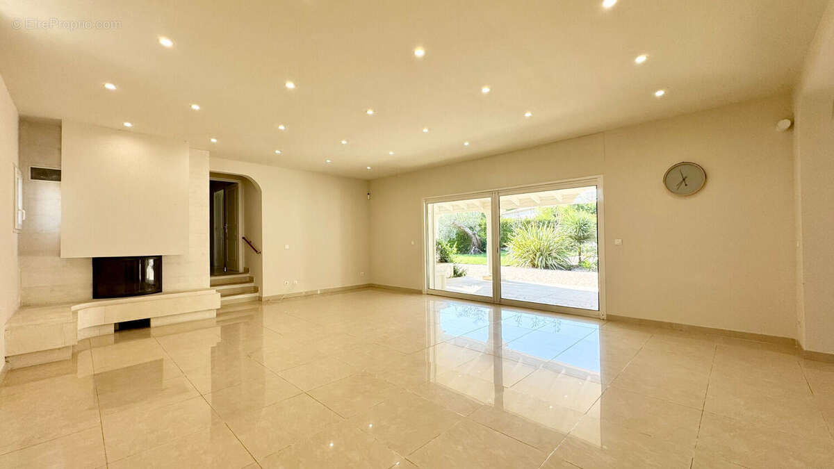 Maison piscine 220m² aix nord - photo 13