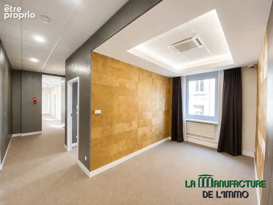 Saint-étienne   place de l’hôtel de ville vente bureaux / activités libérales - photo 5