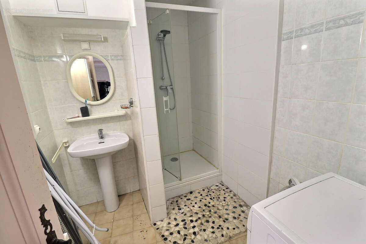 Maison à SAINT-GENIES-DES-MOURGUES