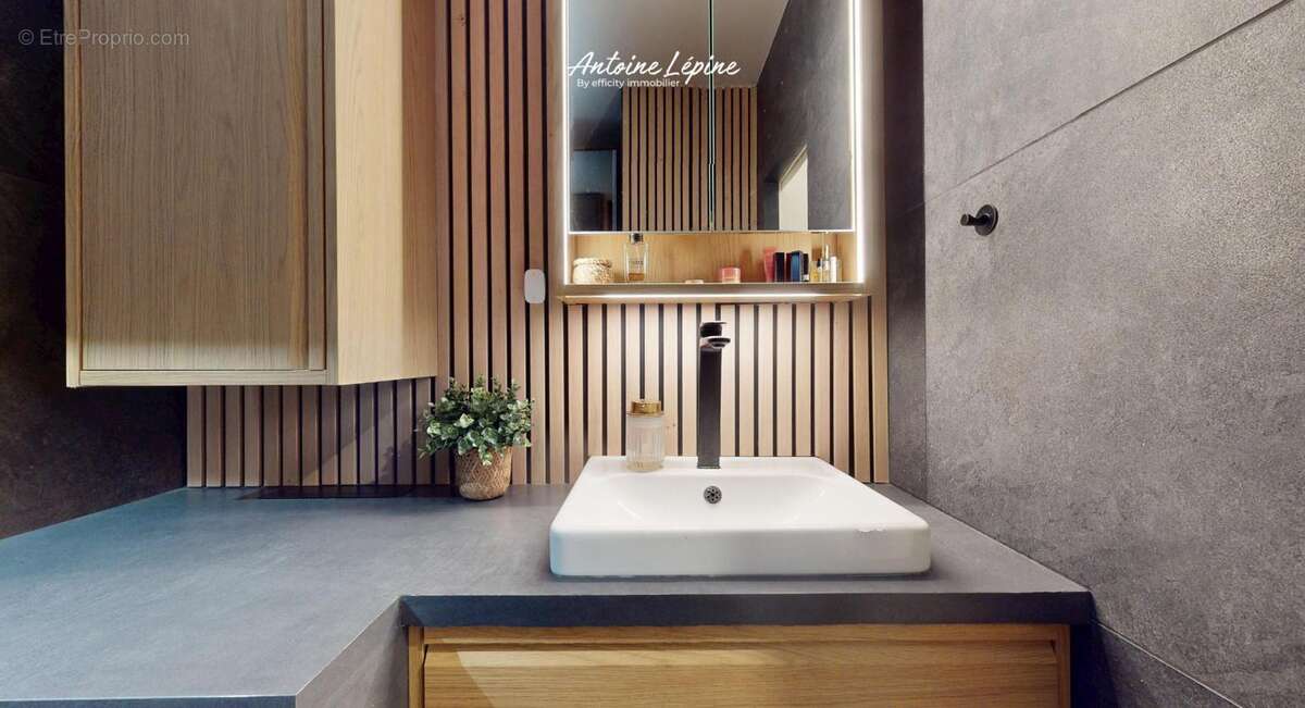 Appartement à VENISSIEUX