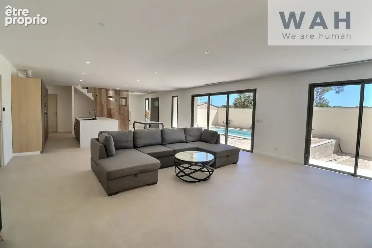 VILLA NEUVE de Standing 190 m2 7 P avec piscine à Vergèze 30 - photo 3