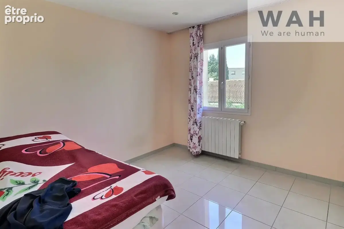 Maison en r+1 - 6 pieces - 34400 lunel - photo 5