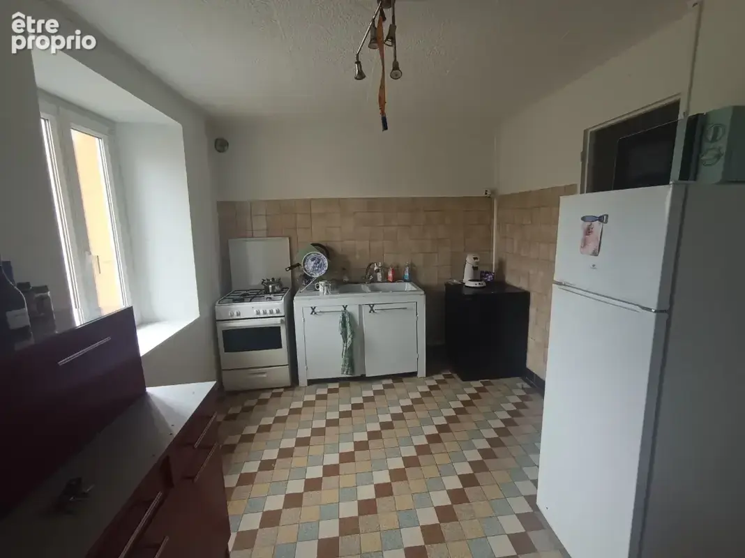 Immeuble de rapport à fort potentiel — 281 m2 hab. sur terrain constructible de 2 588 m2 - photo 12