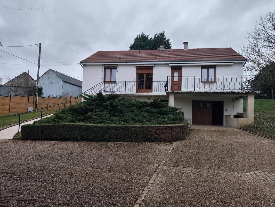 Photo 1 - Maison à FONTGUENAND
