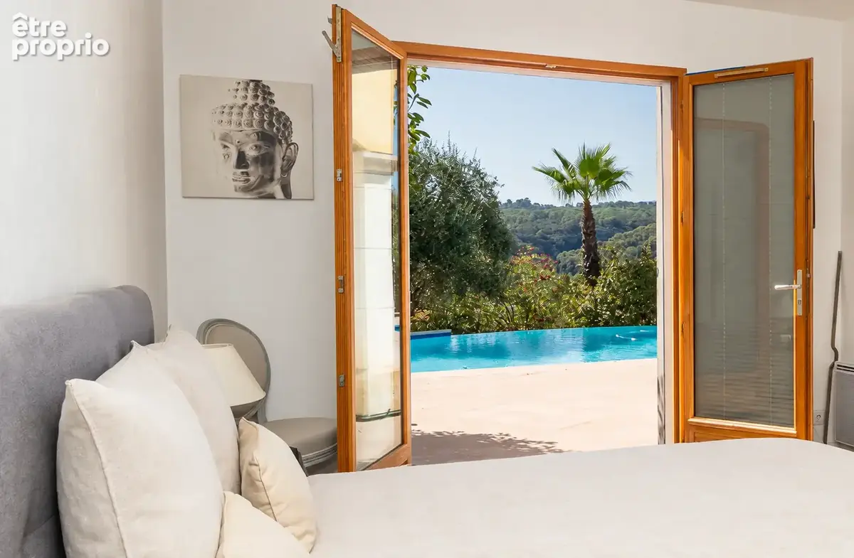 Villa d’architecte - Volumes, lumière, calme et panorama - photo 14