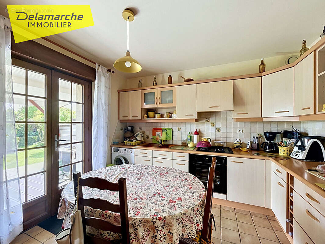 Maison à BREHAL