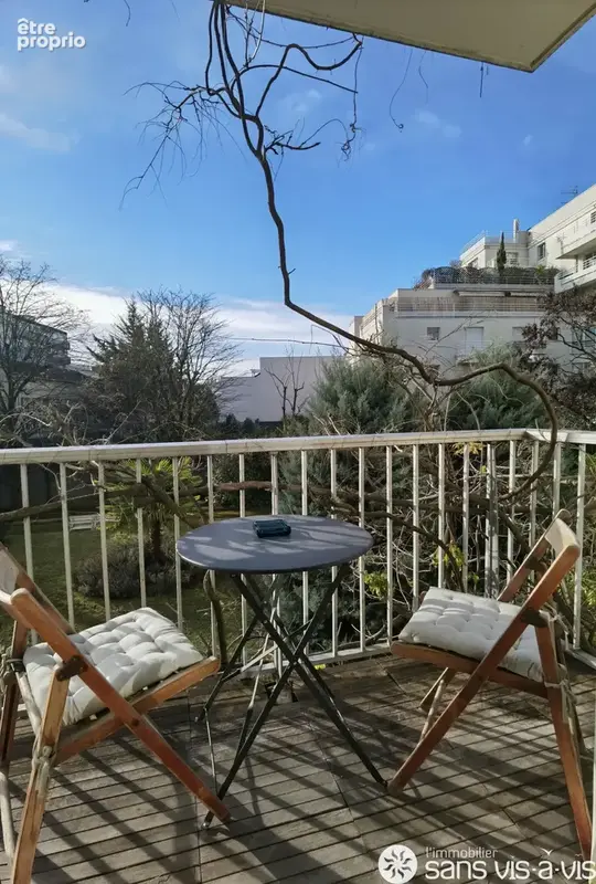 Appartement à SURESNES