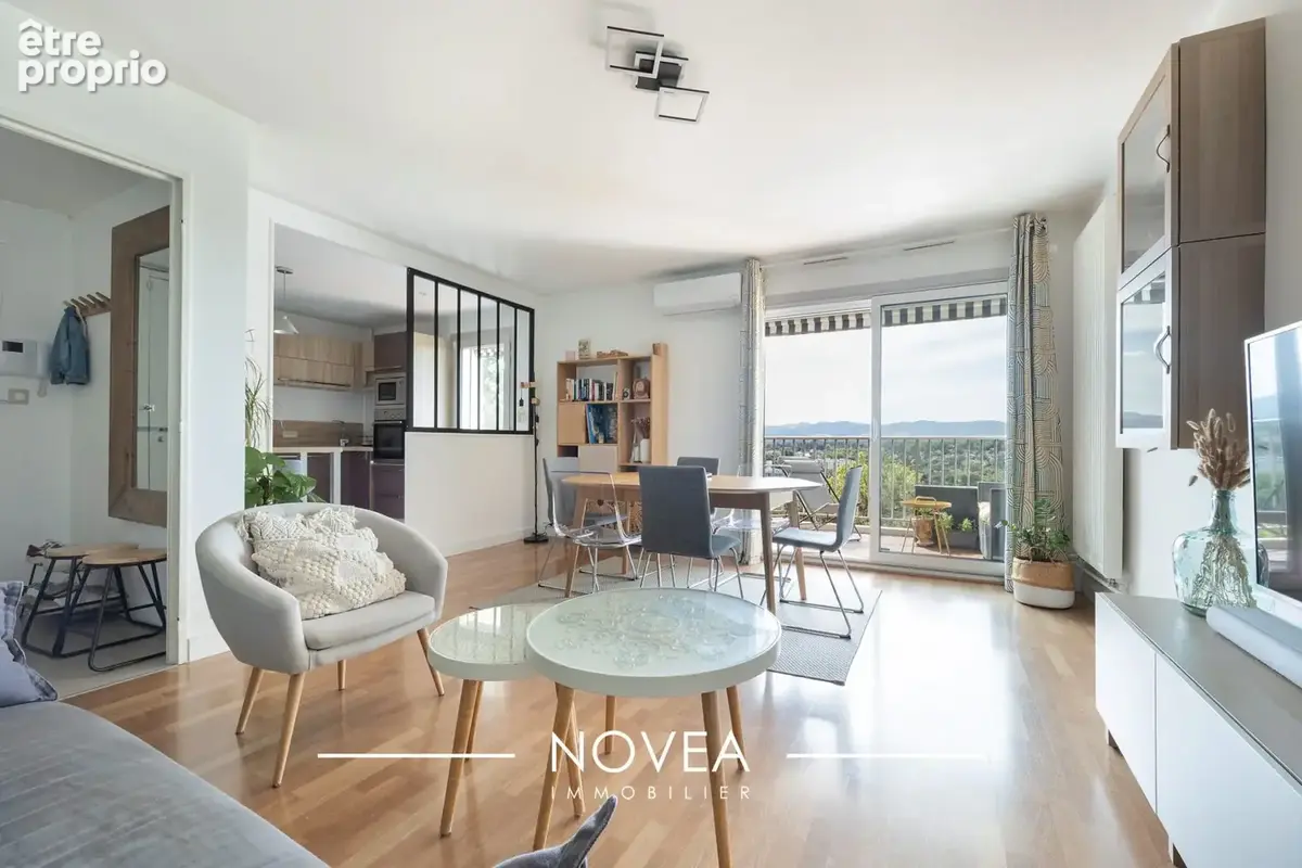 Appartement à LYON-9E