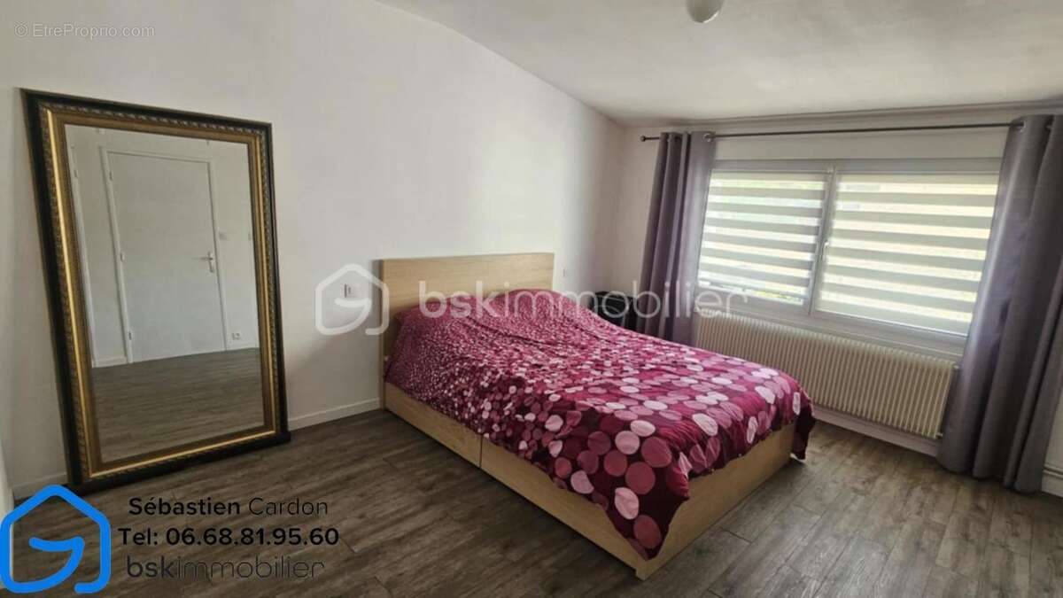 Maison à COURRIERES