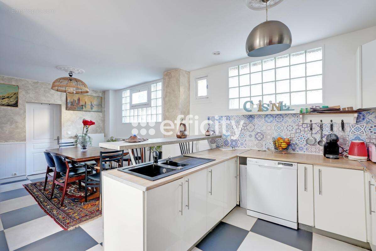 Appartement à VILLENEUVE-LE-ROI