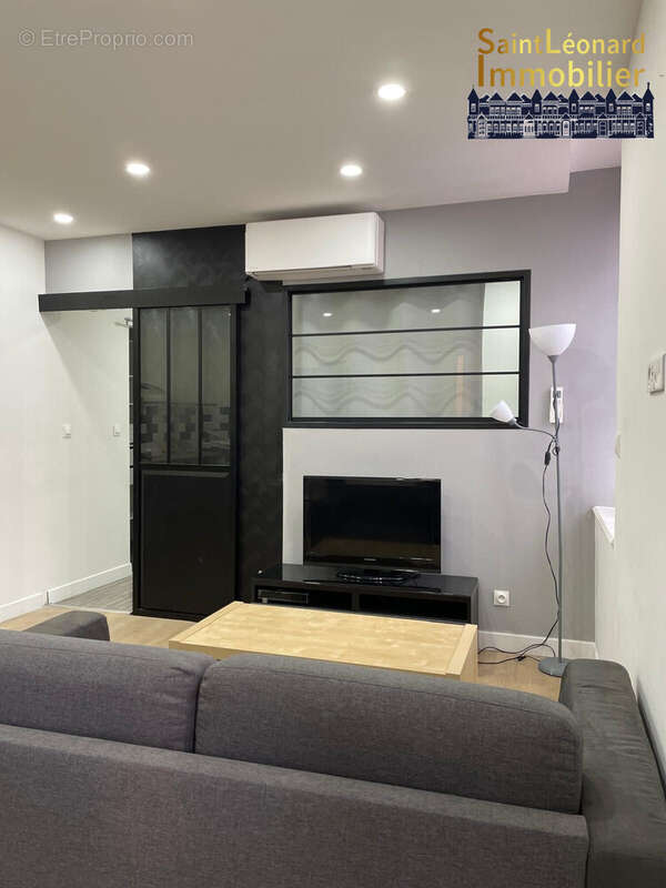 Appartement à FOUGERES